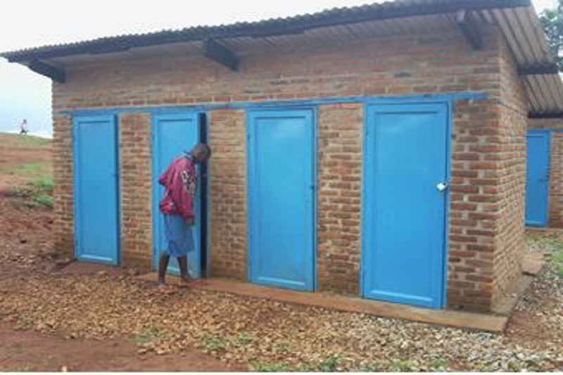 construction des plusieurs douches dans certains marchés